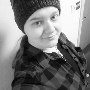 Meet your Posher, Kristen